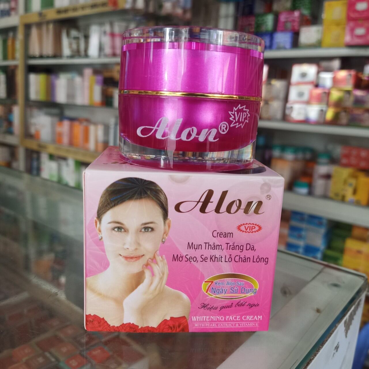 [HCM]Kem alon mụn thâm trắng da 15gr