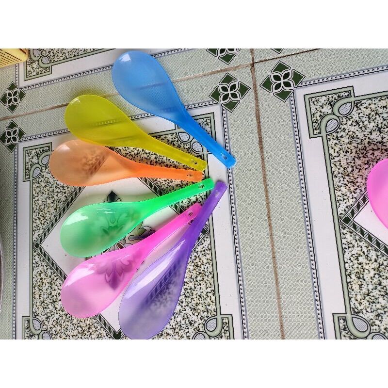 🔥Sỉ_ 60 Cái Vá Nhựa, Múc CƠM (dài 21cm, 2 Mẫu)