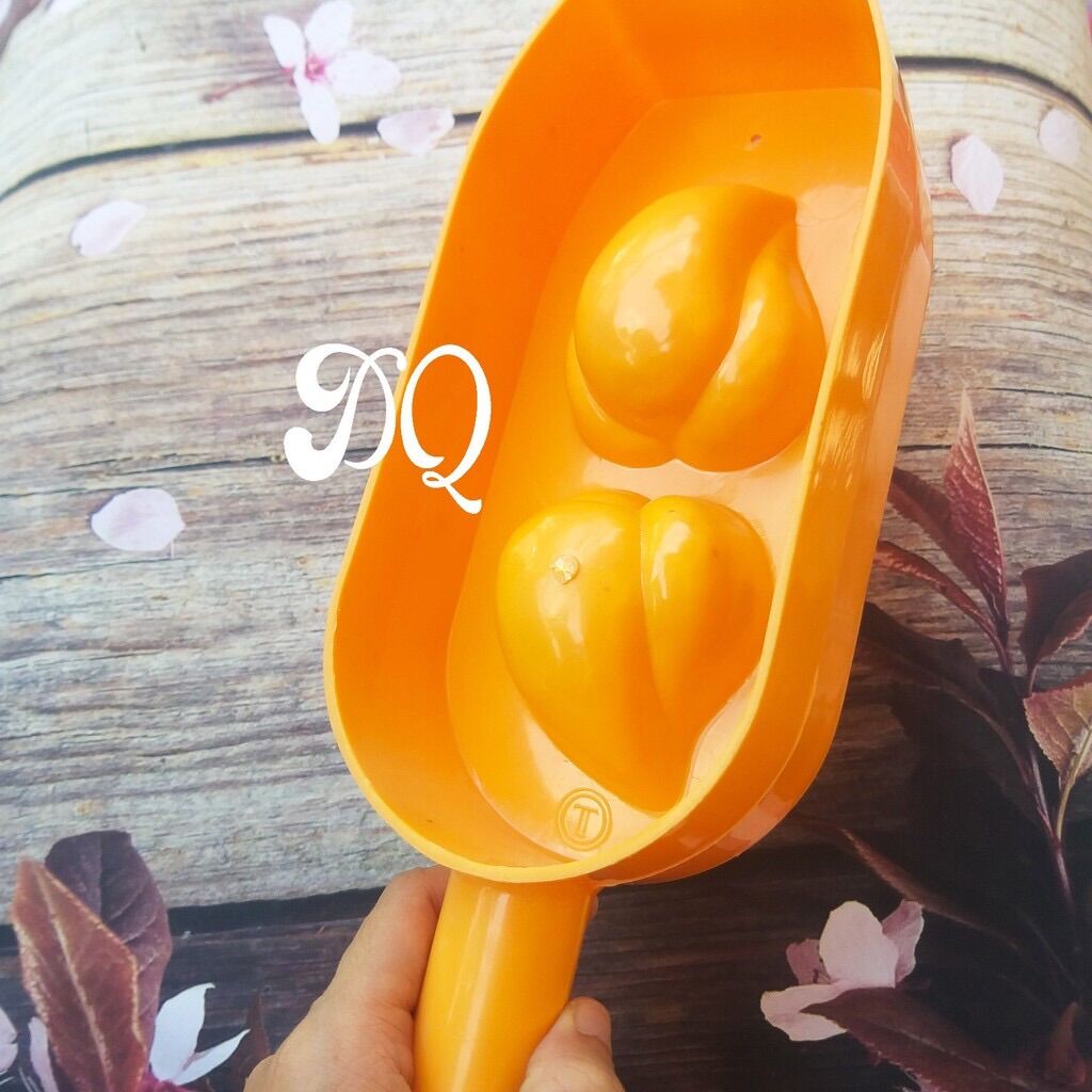 Khuôn bánh Trung thu hình trái đào 200g