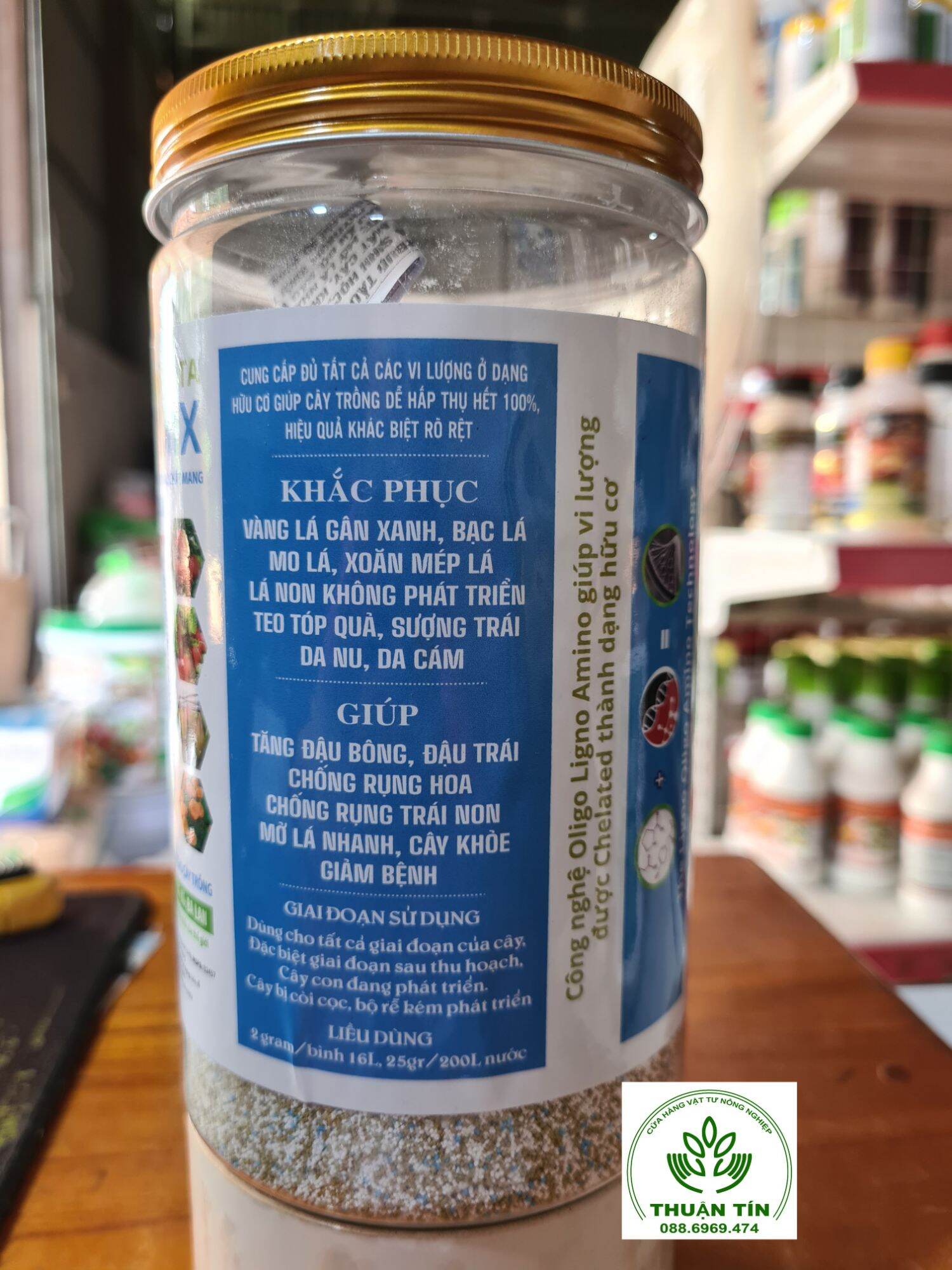 Phân Bón COMBI PROMIX VI LƯỢNG DẠNG CỐM - 650GR