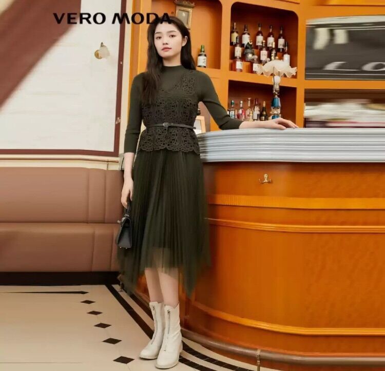 ĐẦM KÈM ÁO GHI LÊ VÀ THẮT LƯNG VERO MODA CAO CẤP