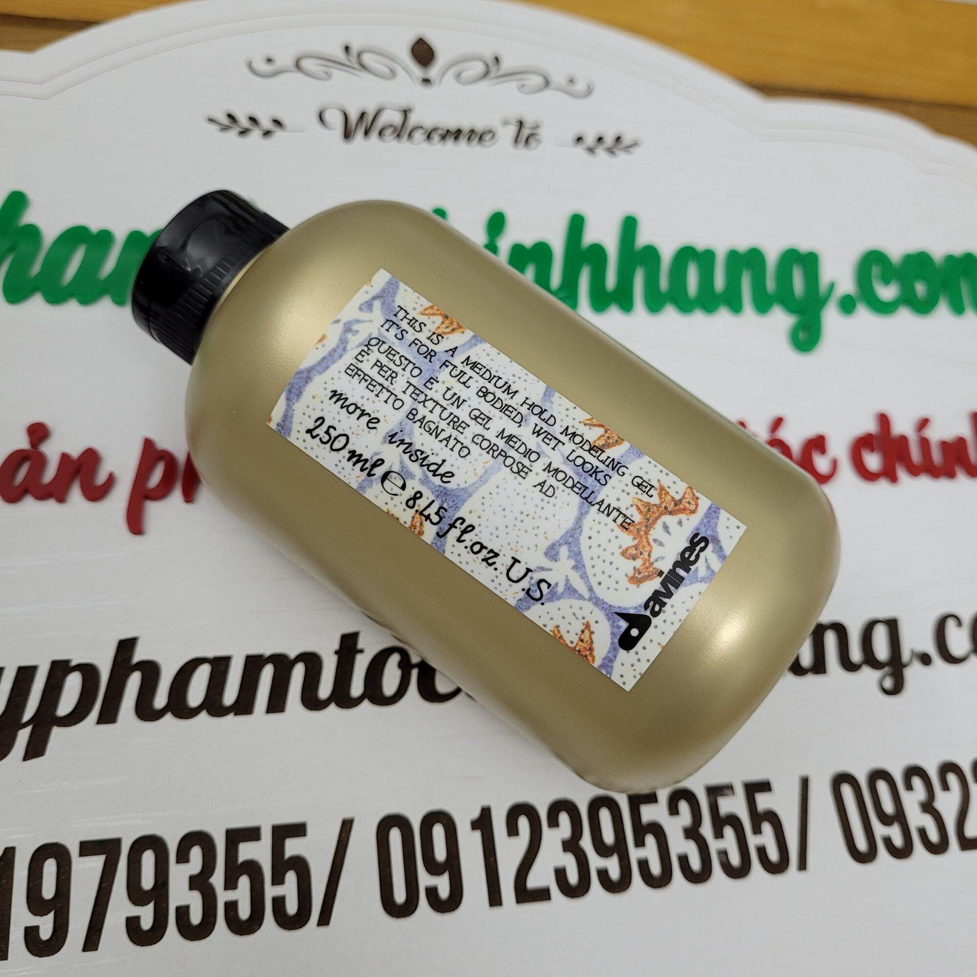 Gel dưỡng ẩm giữ nếp trung bình davines medium hold 250ml