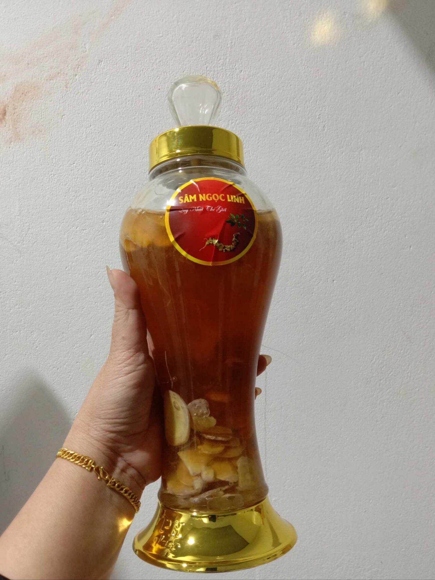 Sâm Ngọc Linh ngâm mật ong bình 1 lít