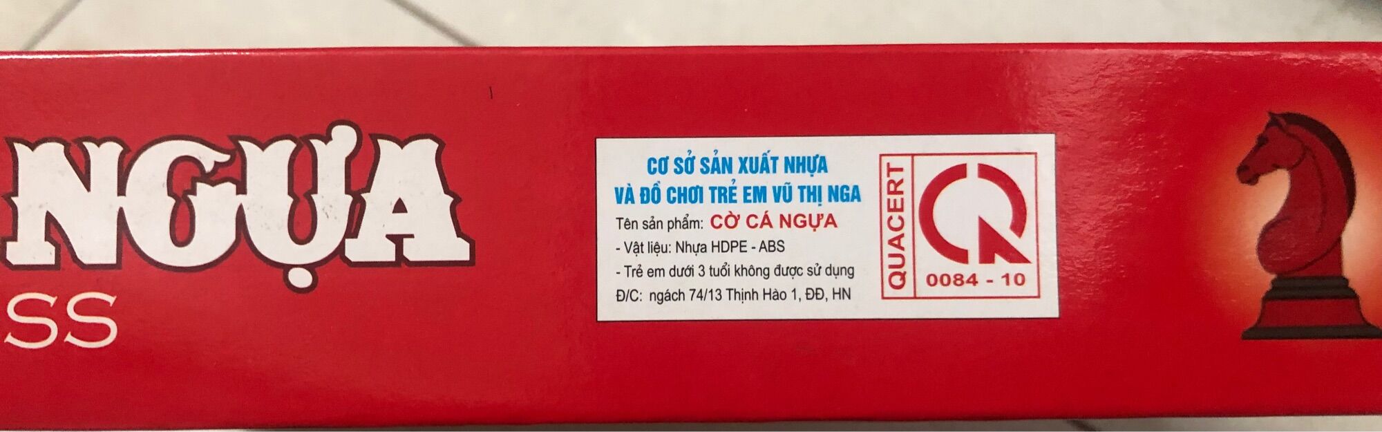 Cờ cá ngựa nam châm cao cấp 5240( 42x42 cm)