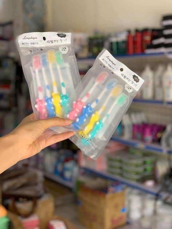 BÀN CHẢI HÀN QUỐC CHO BÉ TÚI 4 CHIẾC