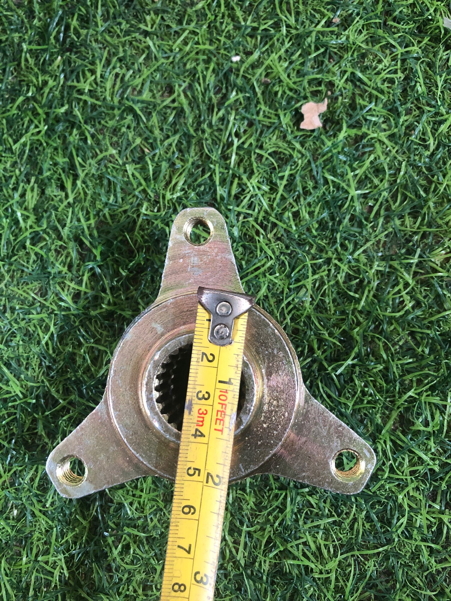 Mai ơ sau 3 ốc chục lỗ 25mm 23 răng
