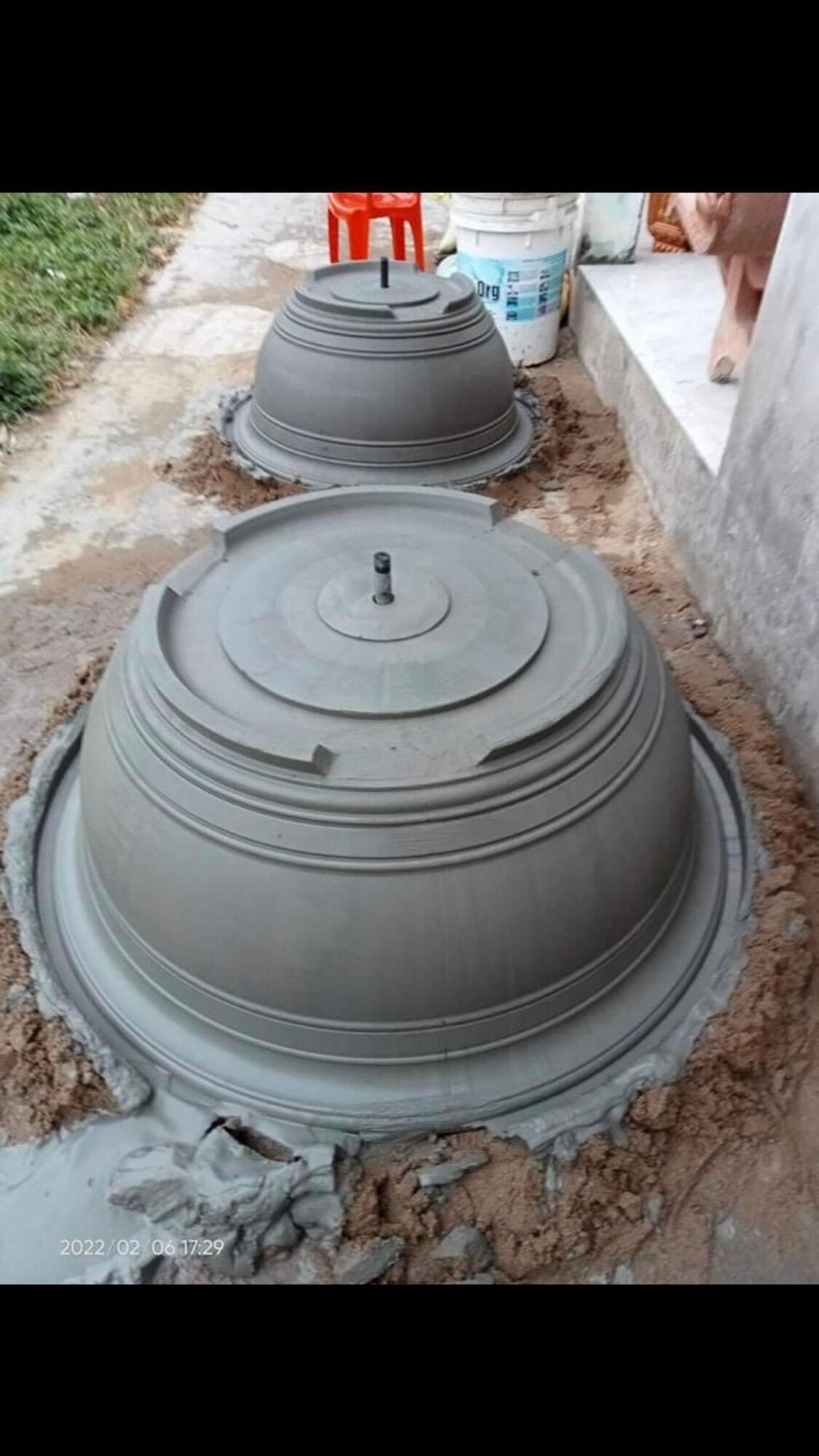 Khuôn quay chậu tròn xi măng