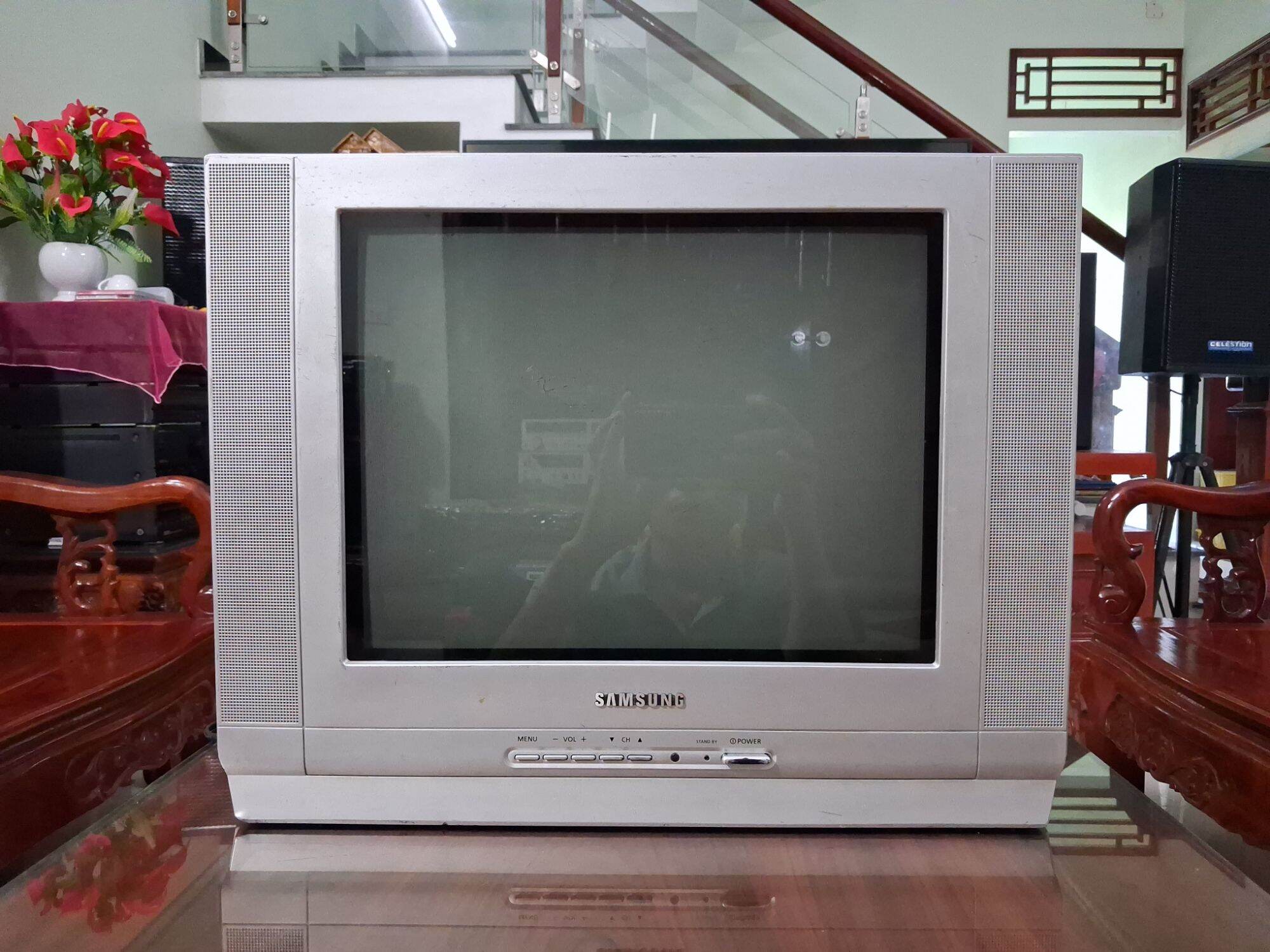 Ti samsung 17ich cổ