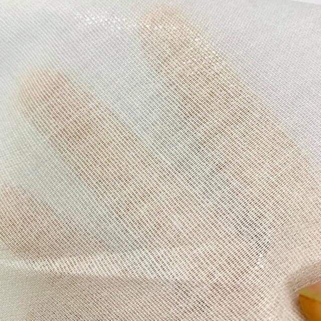 Keo mùng hay keo vải lưới dùng ép làm cổ áo, nẹp vải, giá bán 1m