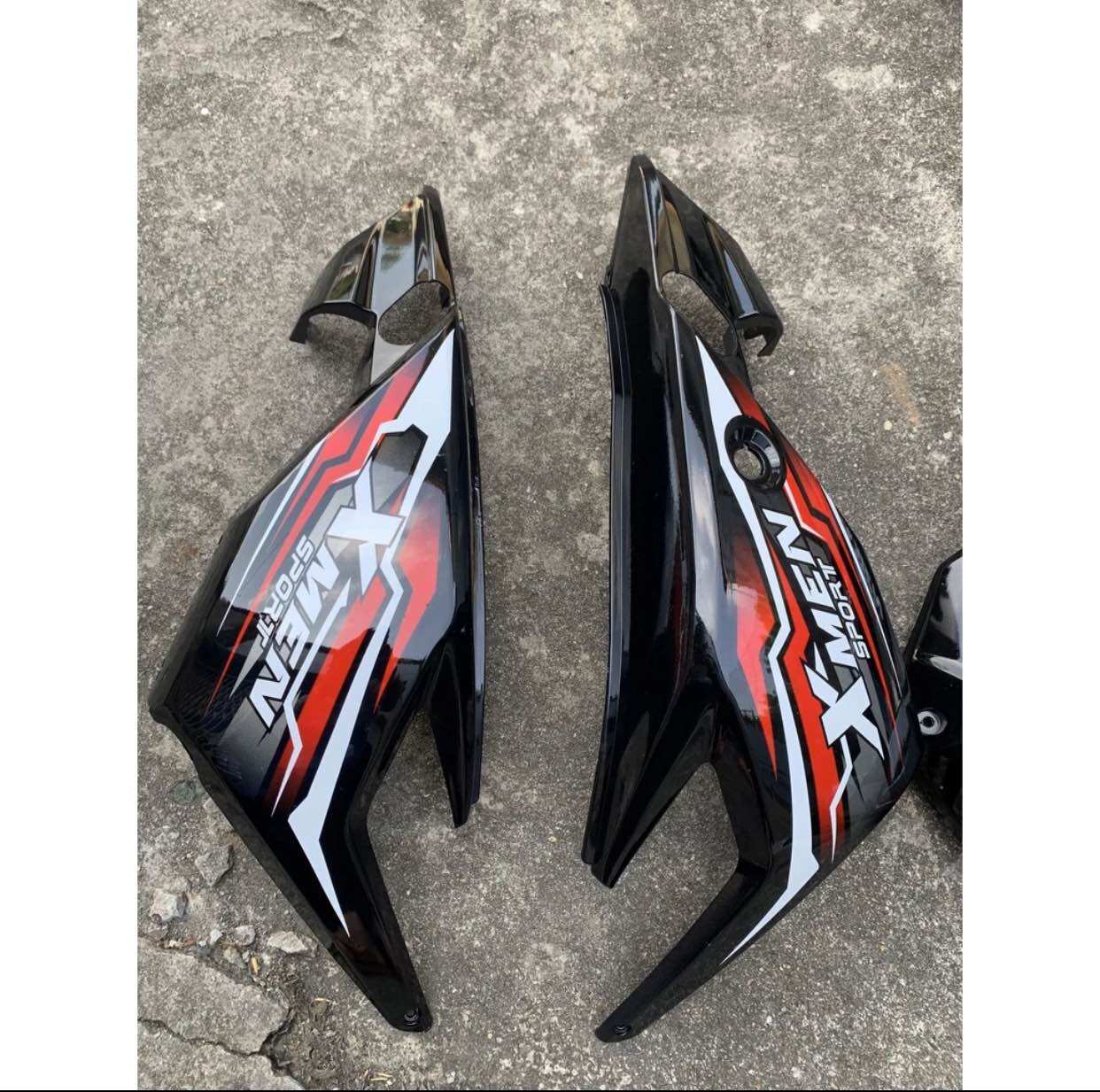 Nhựa sườn cốp xmen