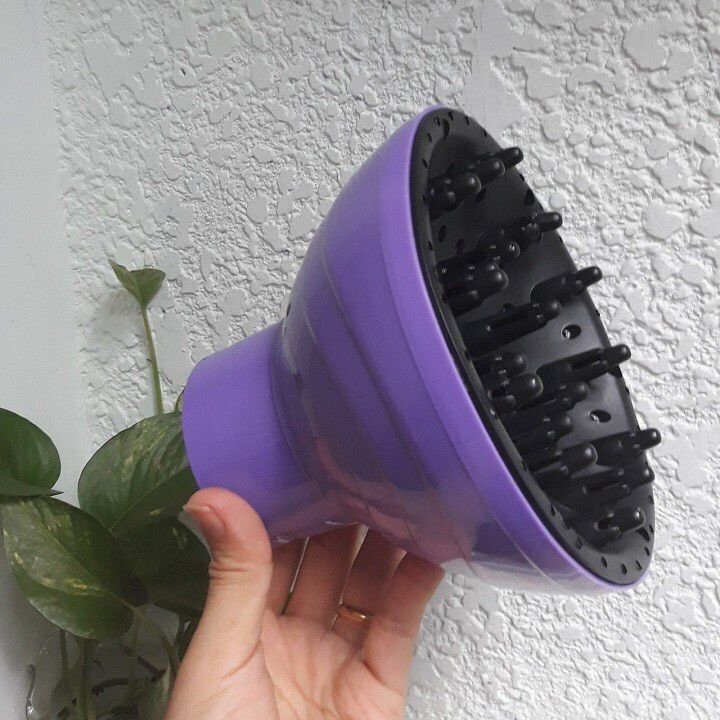 Loa sấy tóc tạo kiểu xoăn