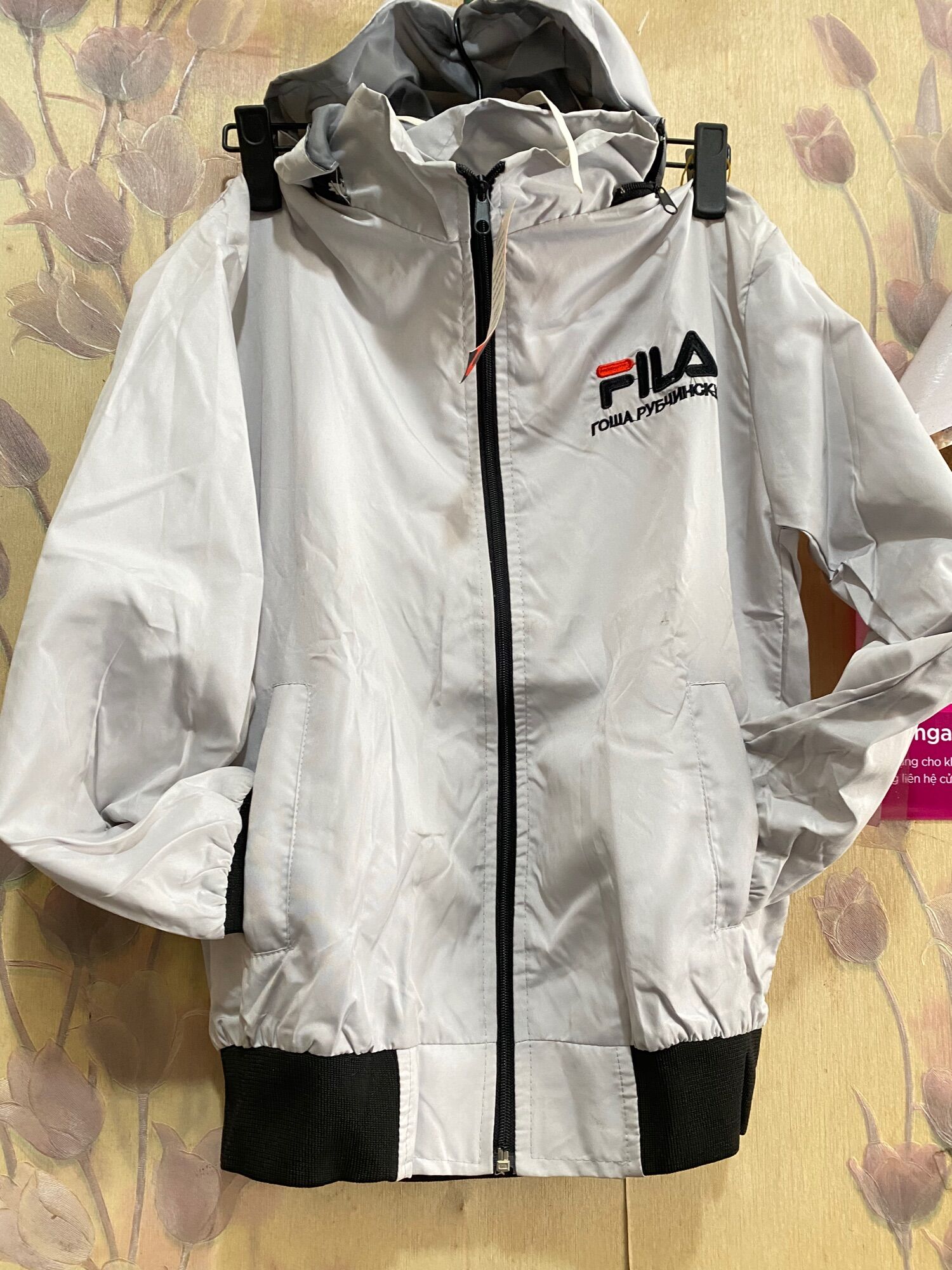 Áo khoác dù fila nữ