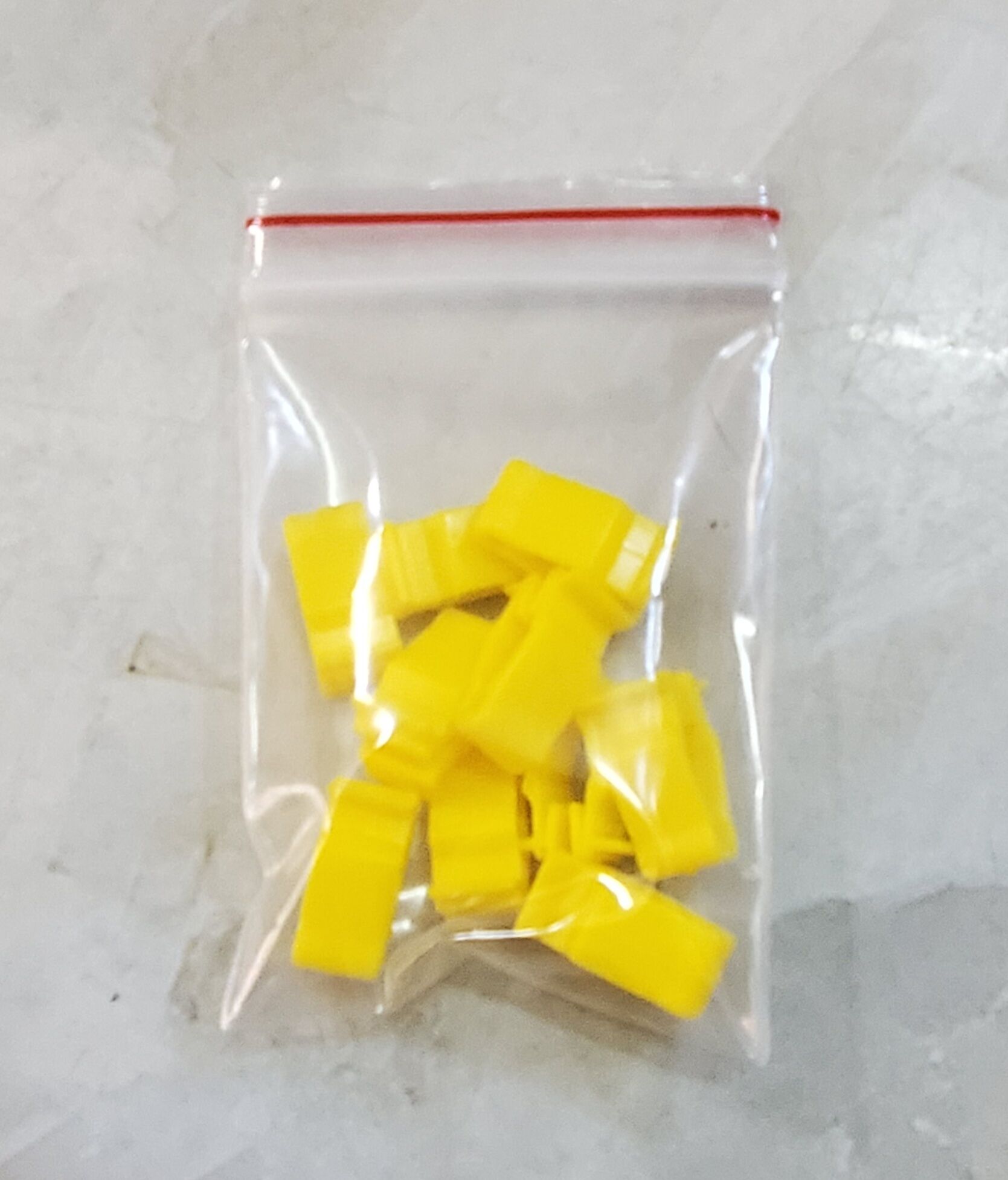 Bát kẹp nhựa xe máy ( 10 cái ).
