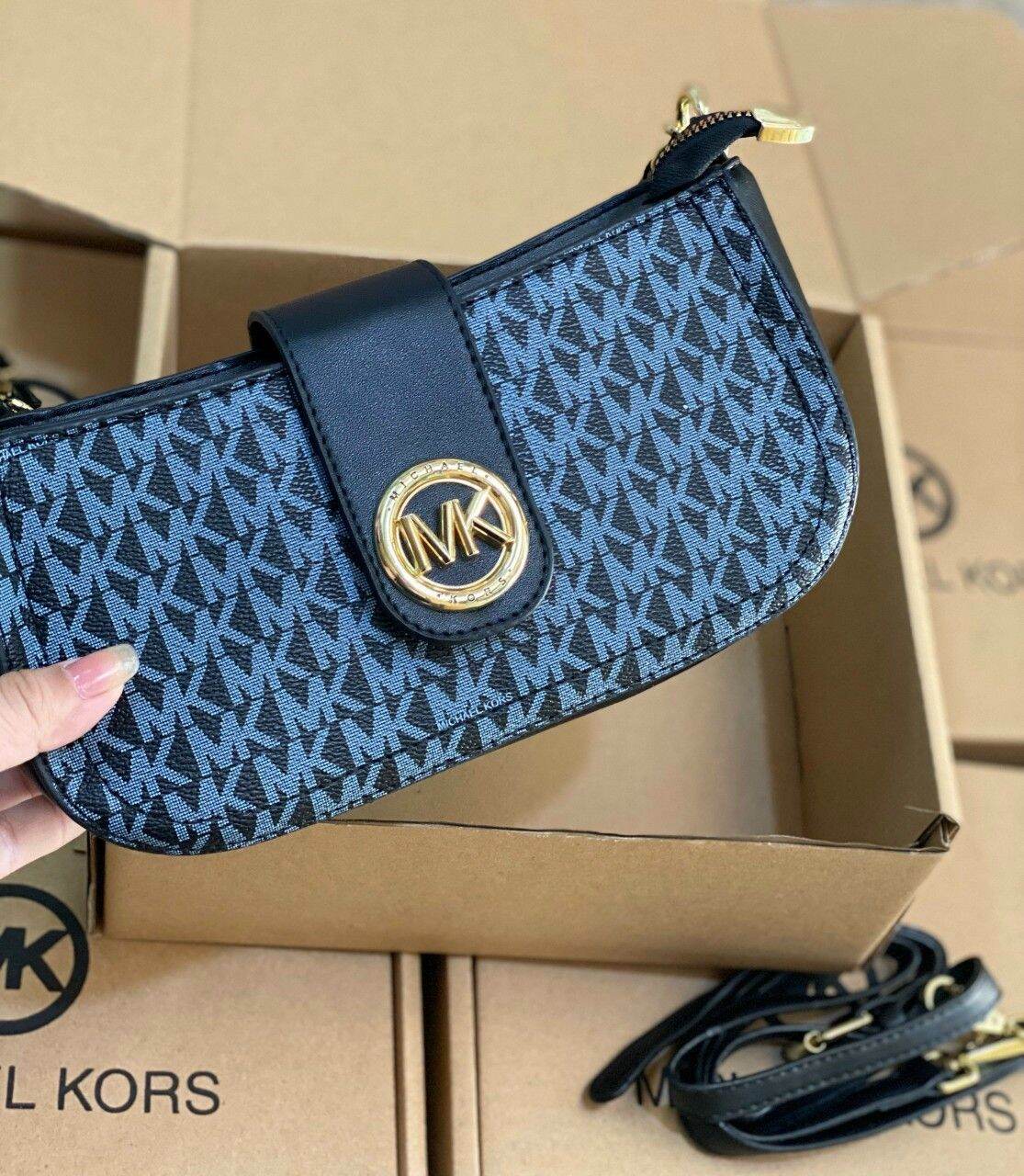 TÚI ĐEO CHÉO MK XUẤT KHẨU SIZE 23CM