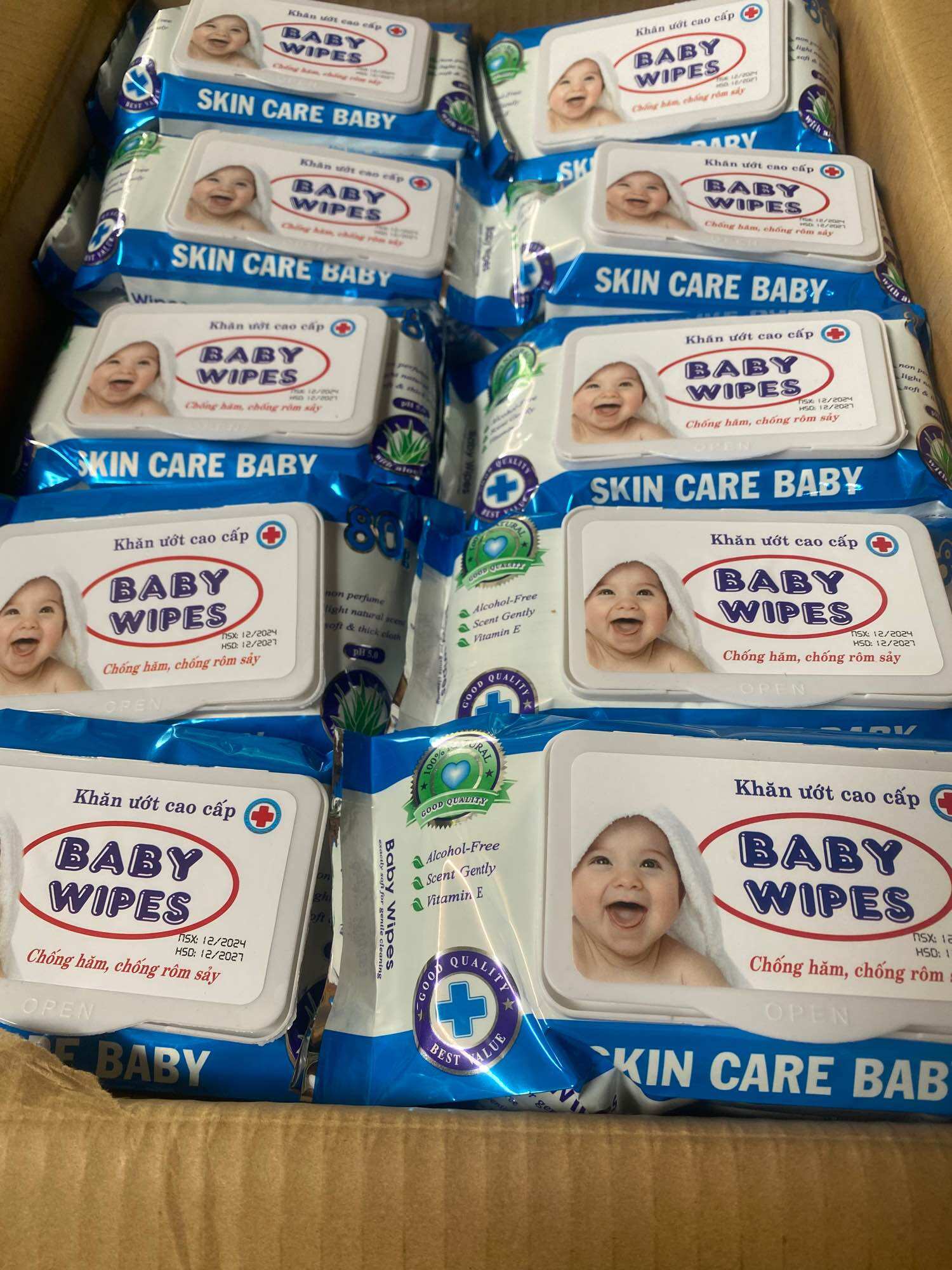  Sỉ combo 10 gói khăn ướt baby wipes 80g không mùi an toàn cho bé. 