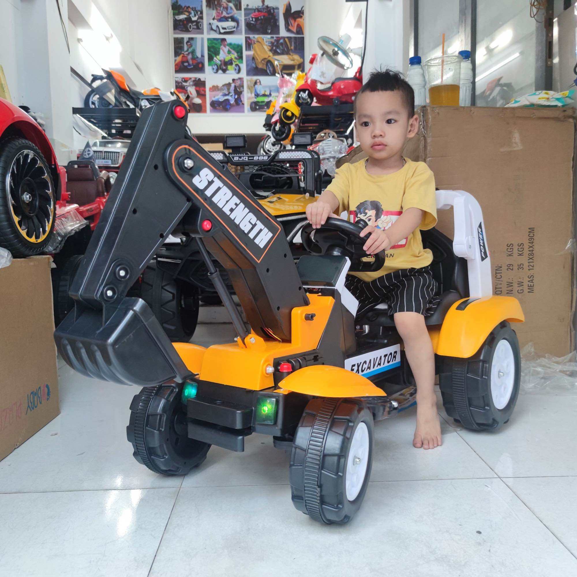 Xe cẩu điện xe máy xúc điện trẻ em MDK 6288, 3-5 tuổi