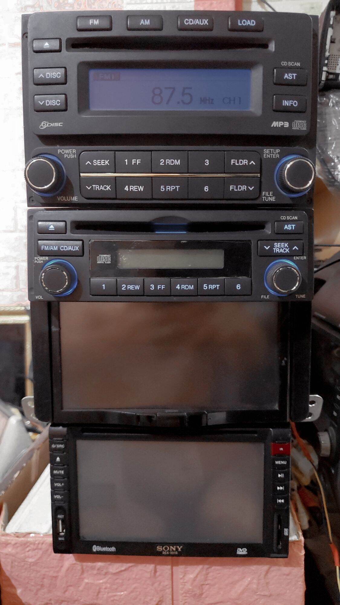 Cd ô tô huyndai .cd aux radio .