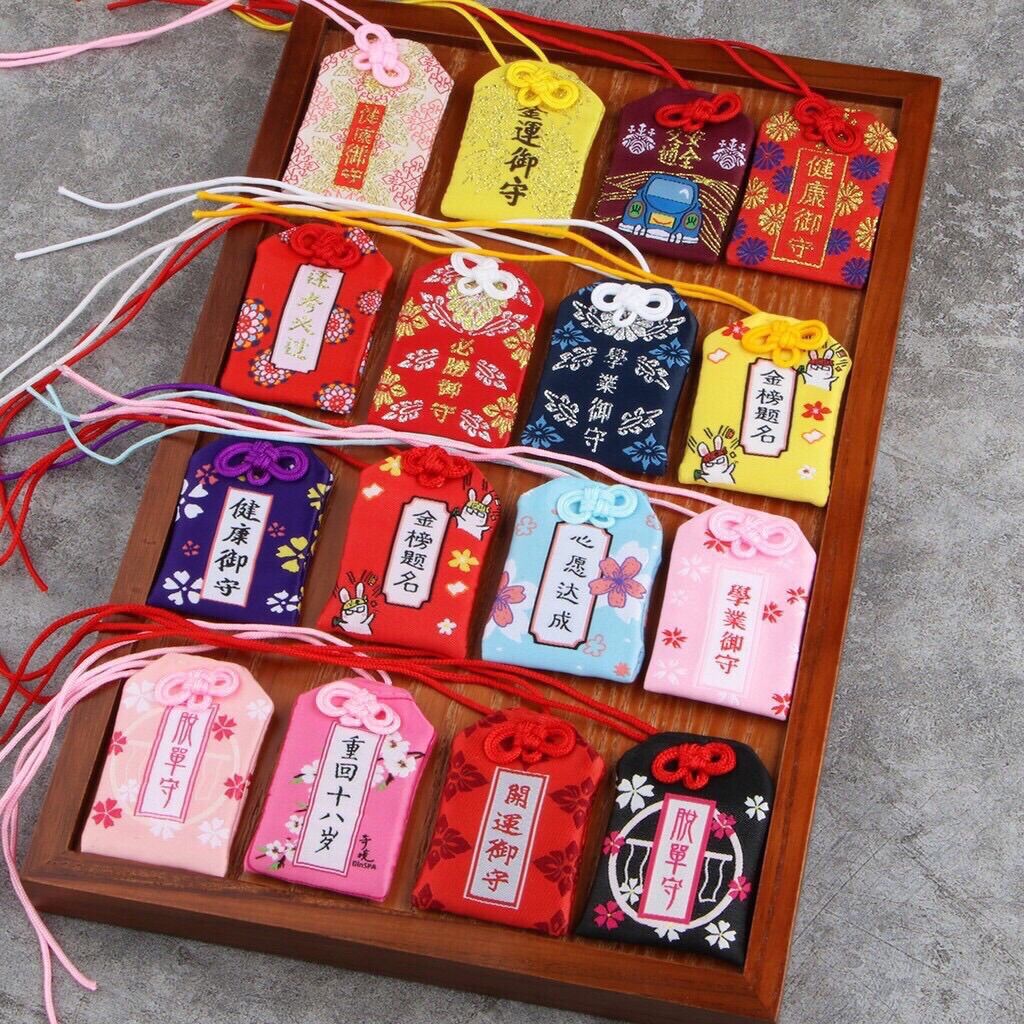 (Ảnh thật) Túi gấm túi phước Omamori Nhật Bản cầu bình an may mắn có kèm túi chống nước Pura phụ kiện