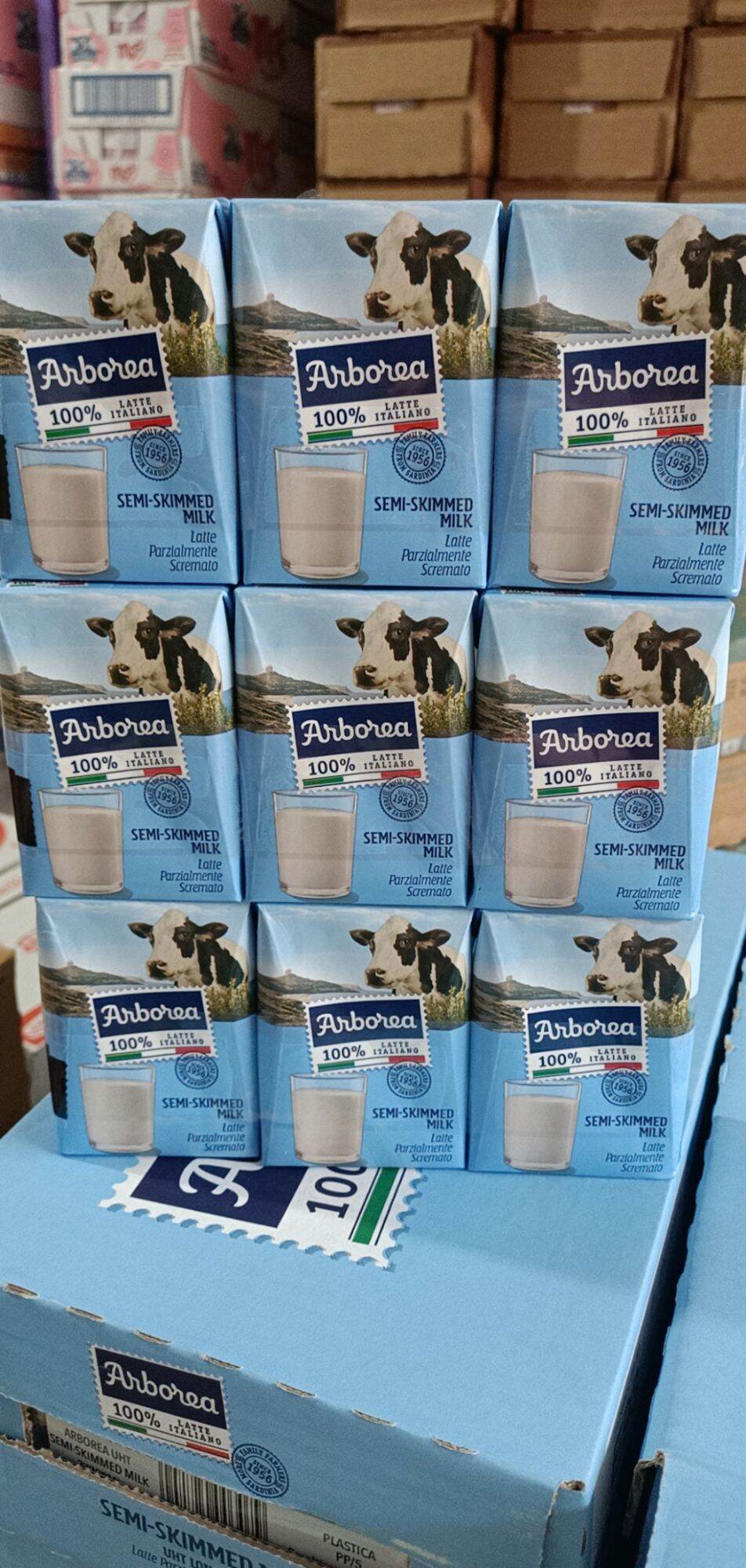 Sữa tươi Arborea ít béo nhập từ ý hộp 200ml, thùng 24 hộp