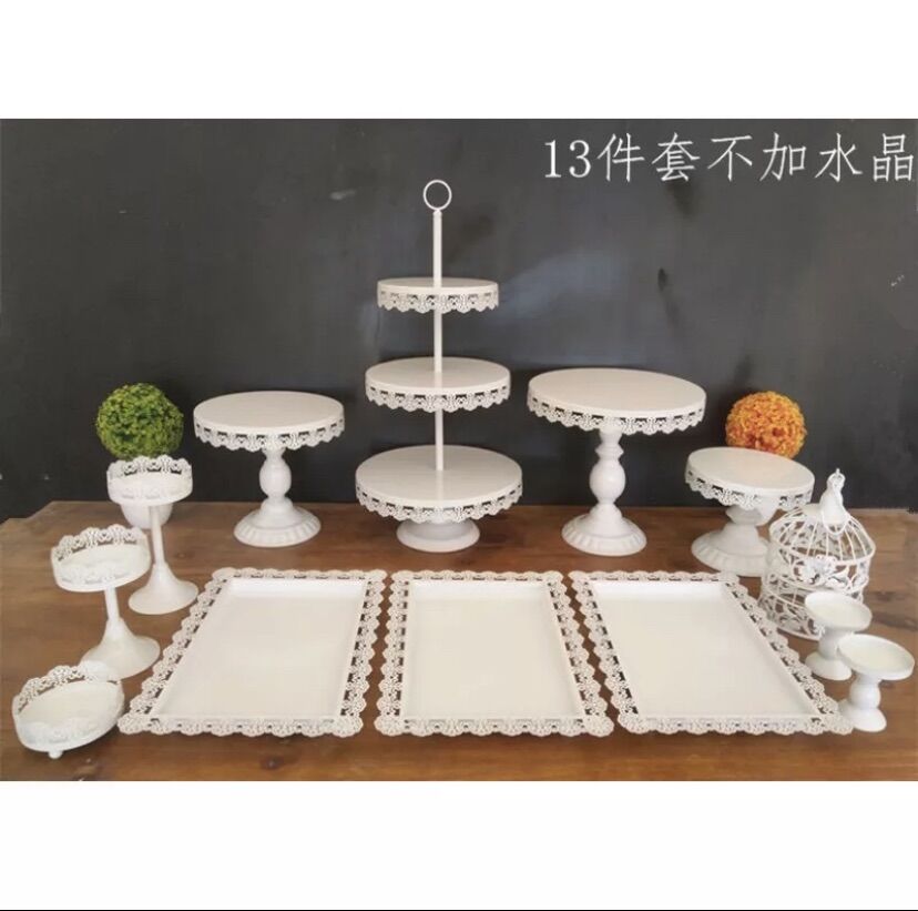 kệ bánh sinh nhật 12 món