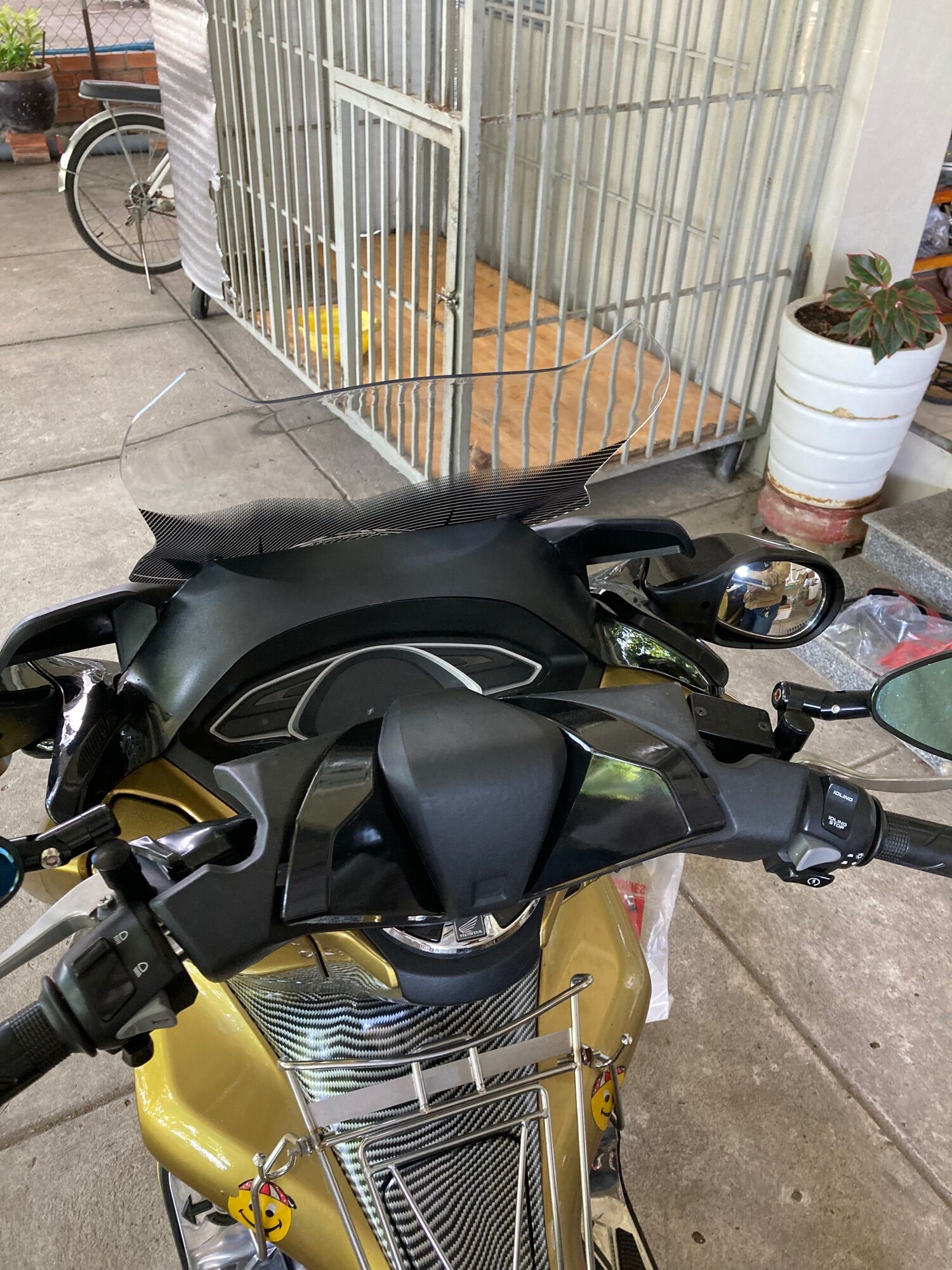 Ốp tay lái pcx Indonesia