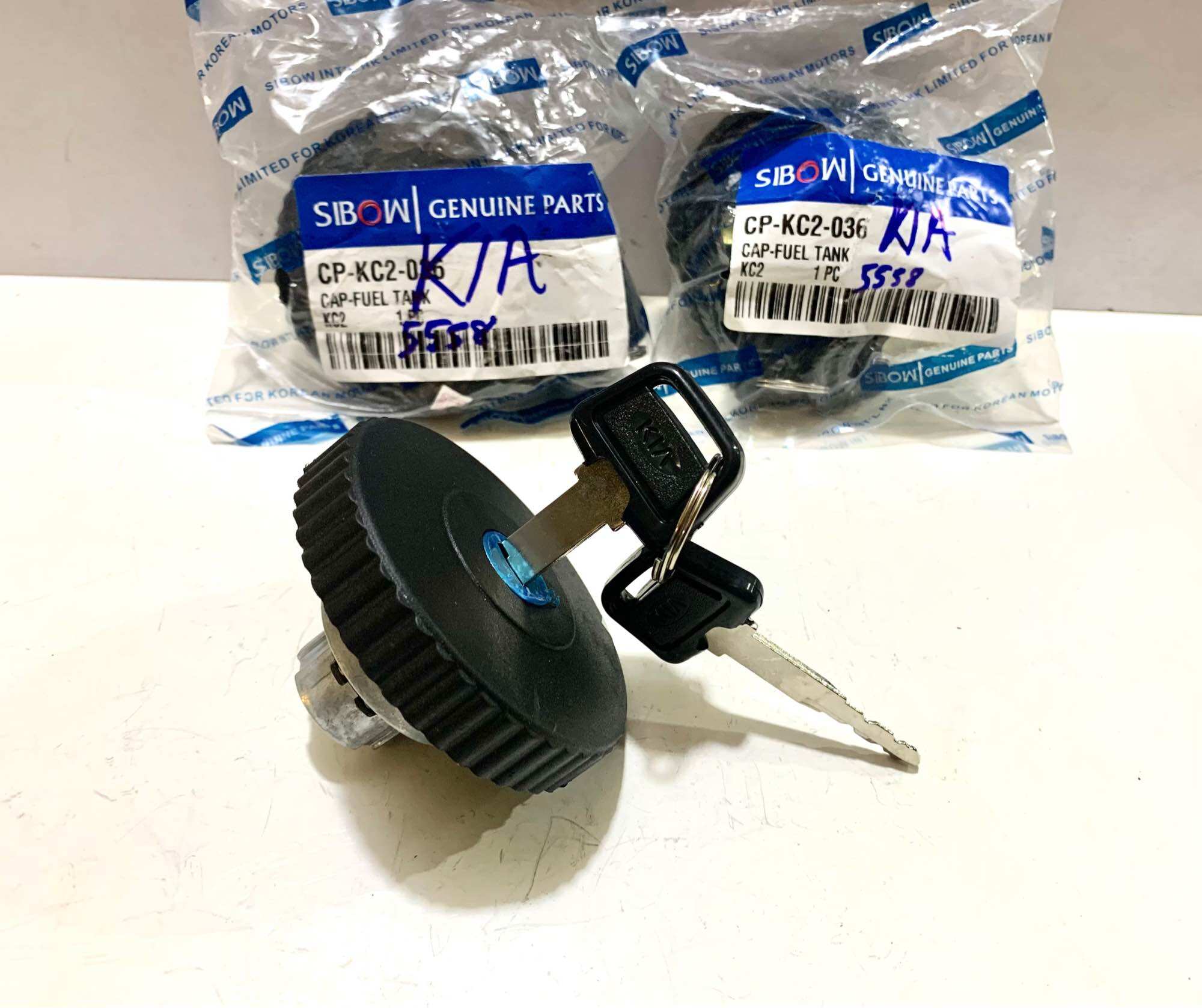 Nắp thùng dầu xe tải kia 1t4 - 3t các loại