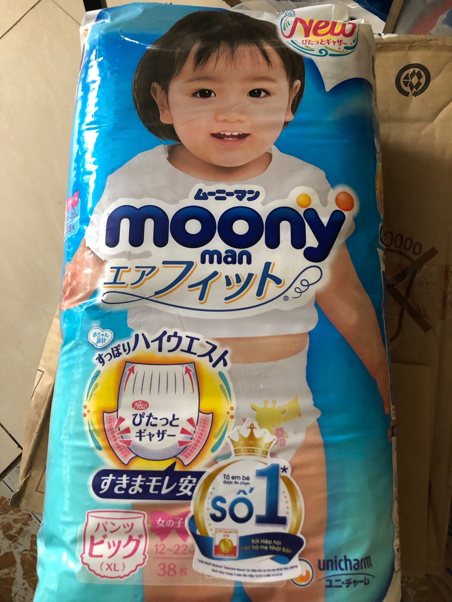 TÃ DÁN MOONY M64
