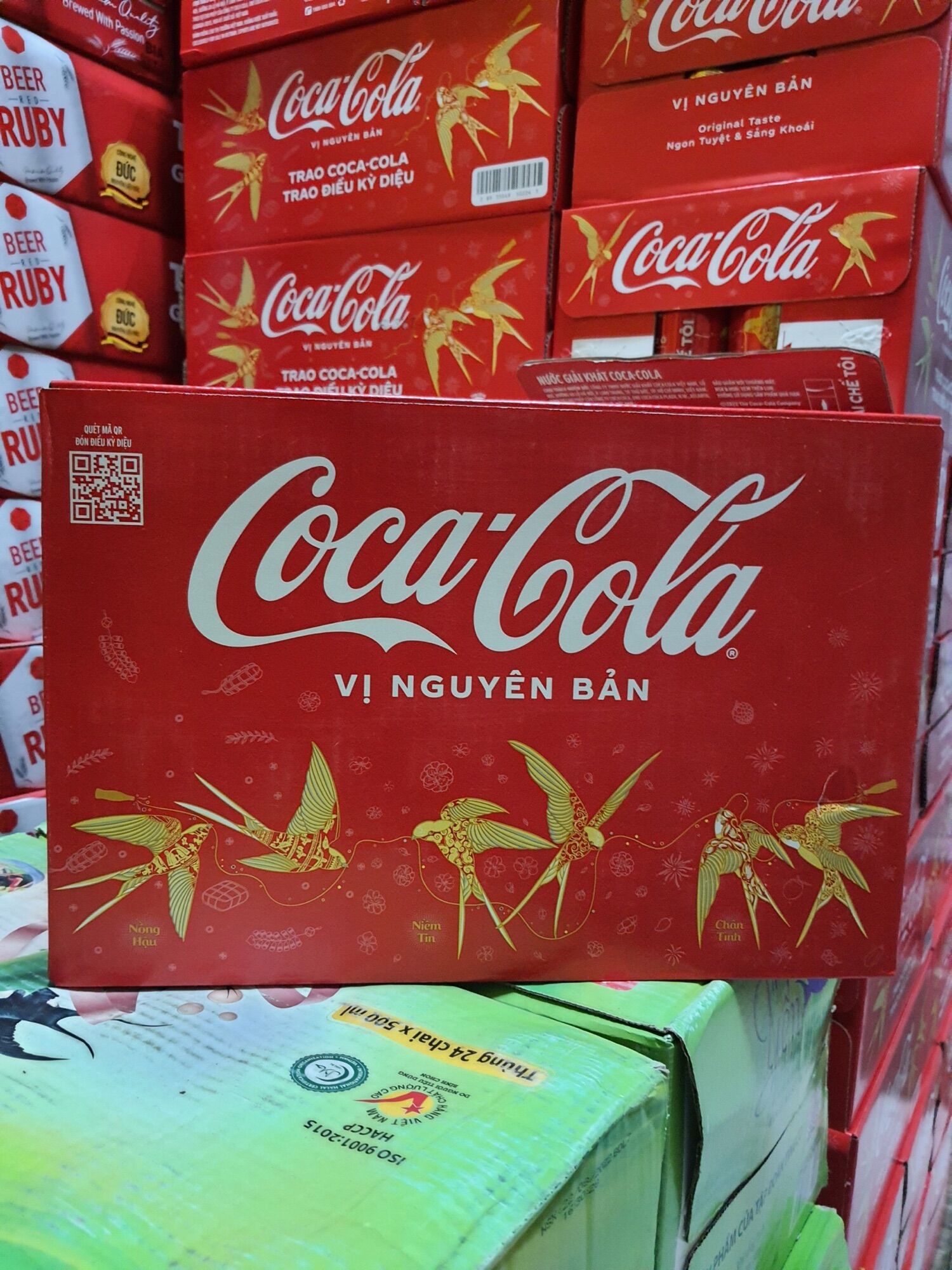 Thùng 24 lon nước ngọt coca cola x 320ml