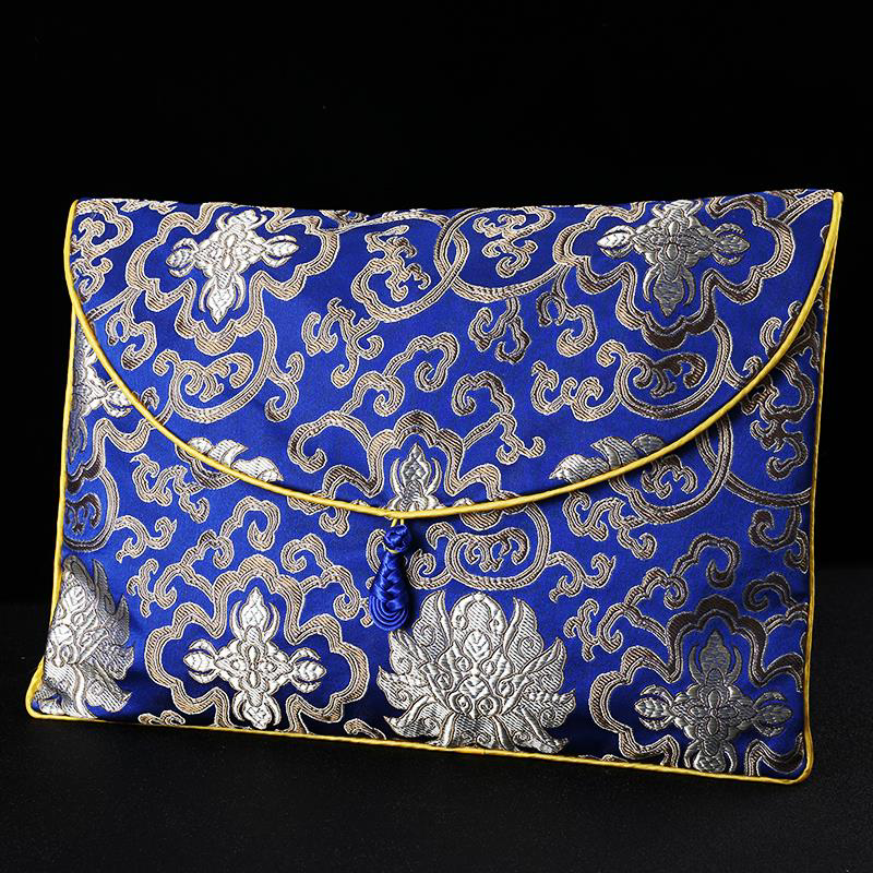 Túi gấm đựng Kinh Sách