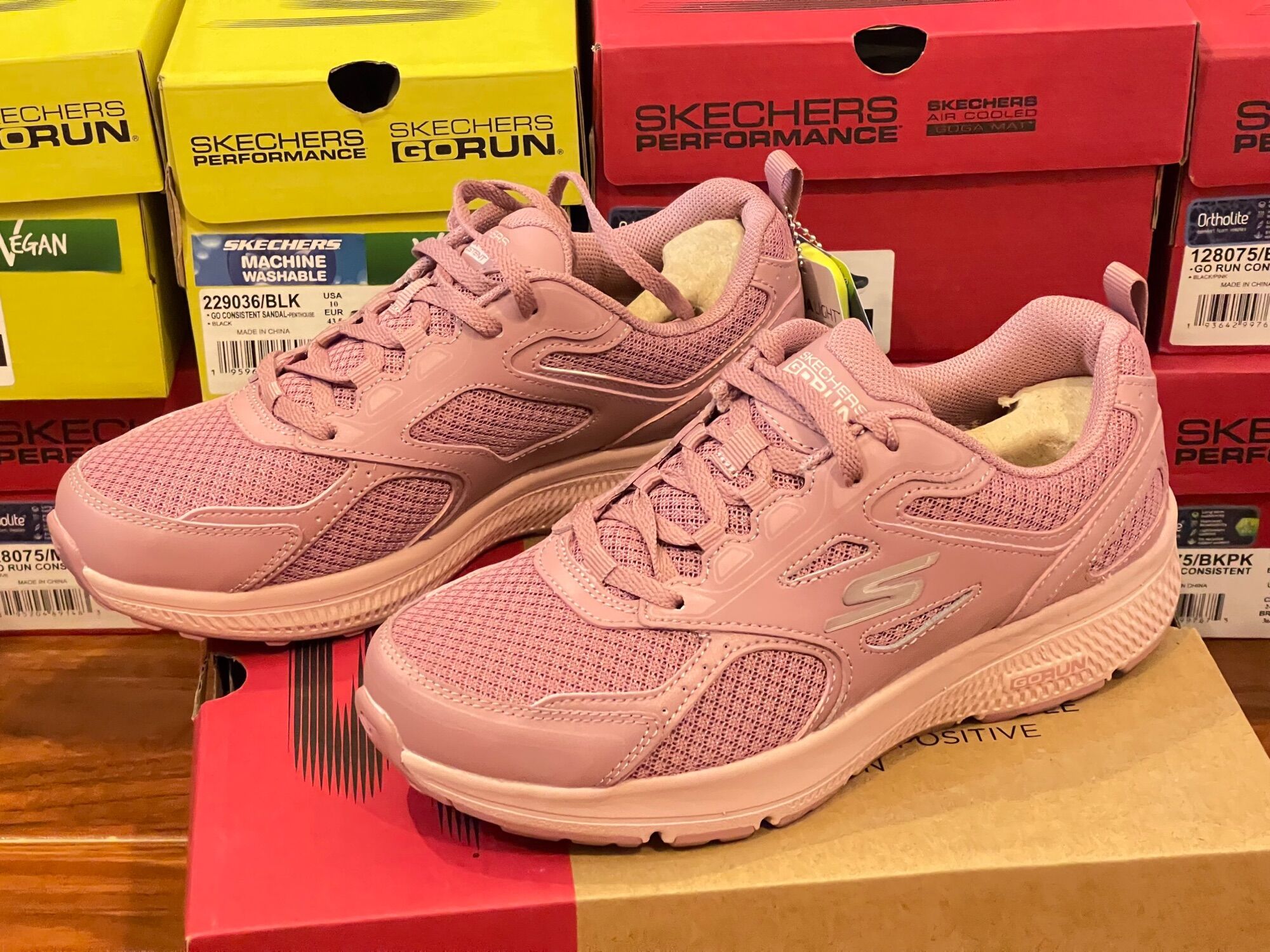SKECHERS - GIÀY THỂ THAO NỮ SKECHERS GORUN
