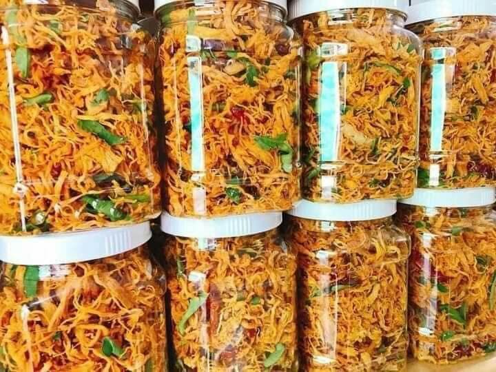 Khô gà lá chanh hộp 500g