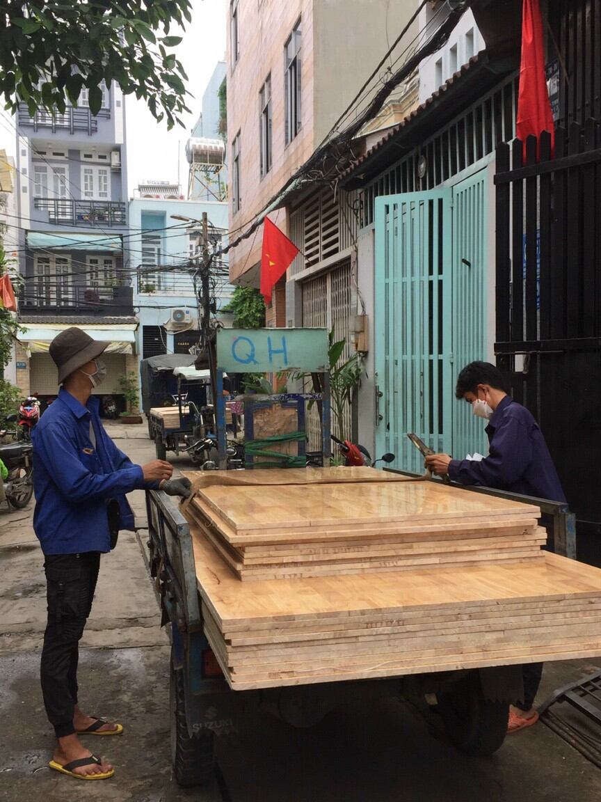 80x1m2x18mm gỗ cao su làm bàn,kệ ,mặt bếp,..