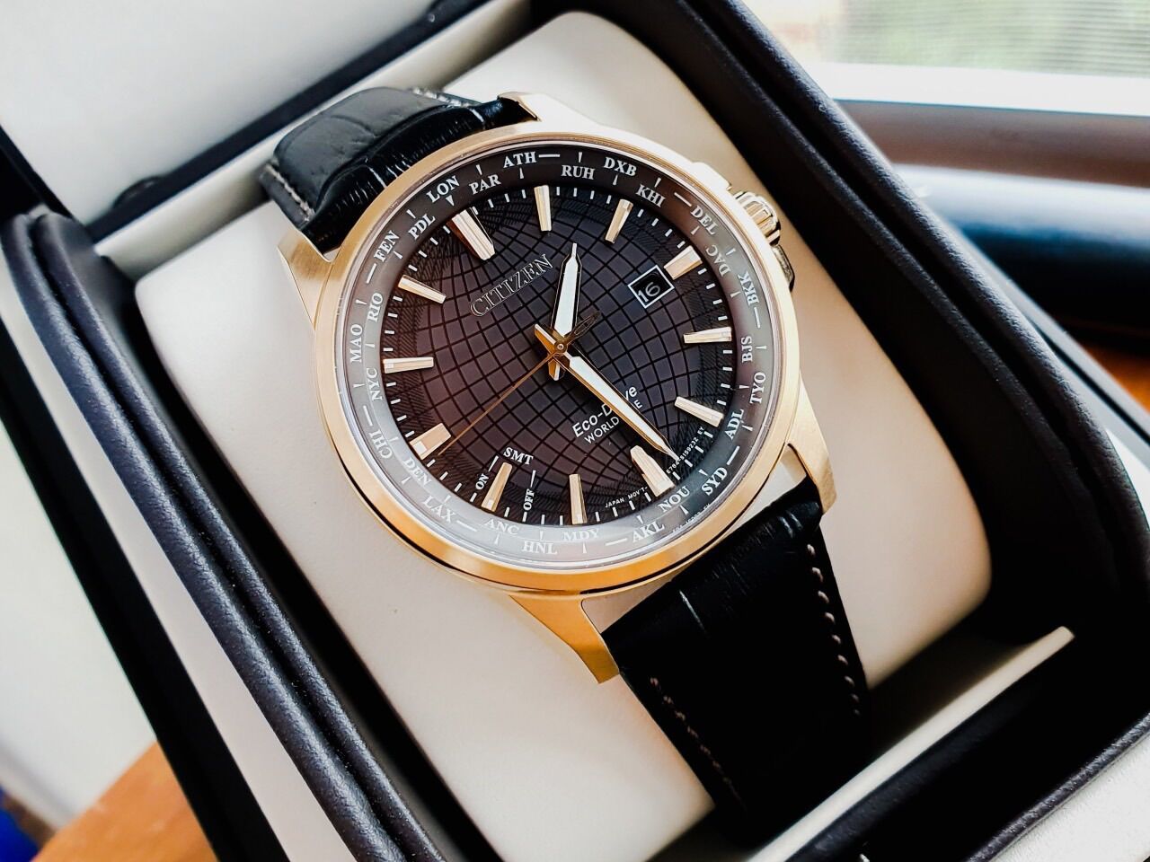 Đồng hồ nam Citizen dây da, size 41mm