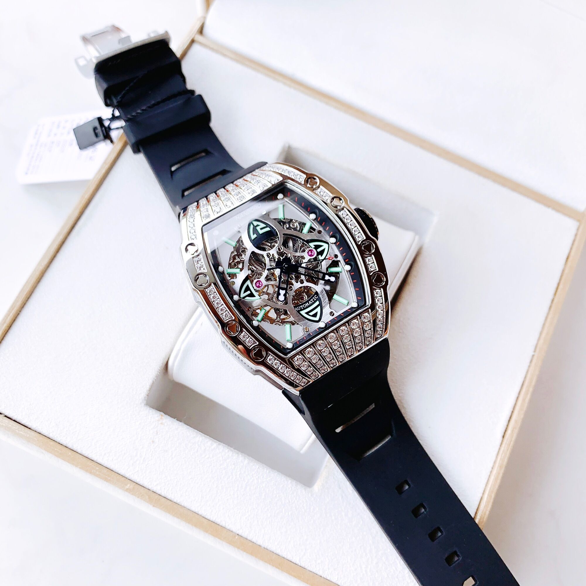 Đồng Hồ Nam Hanboro Size 40x48mm
