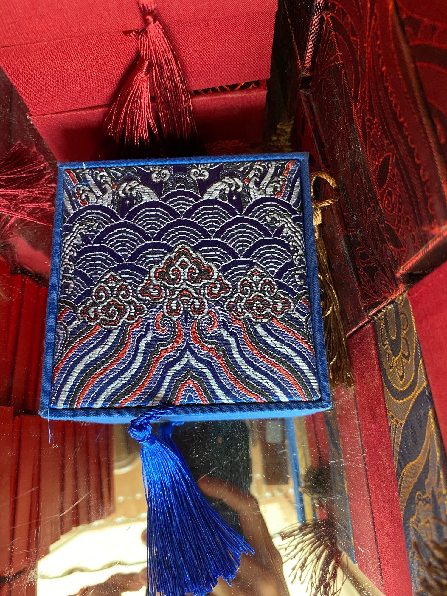 Vòng tay trầm hương 108 hạt, 8mm