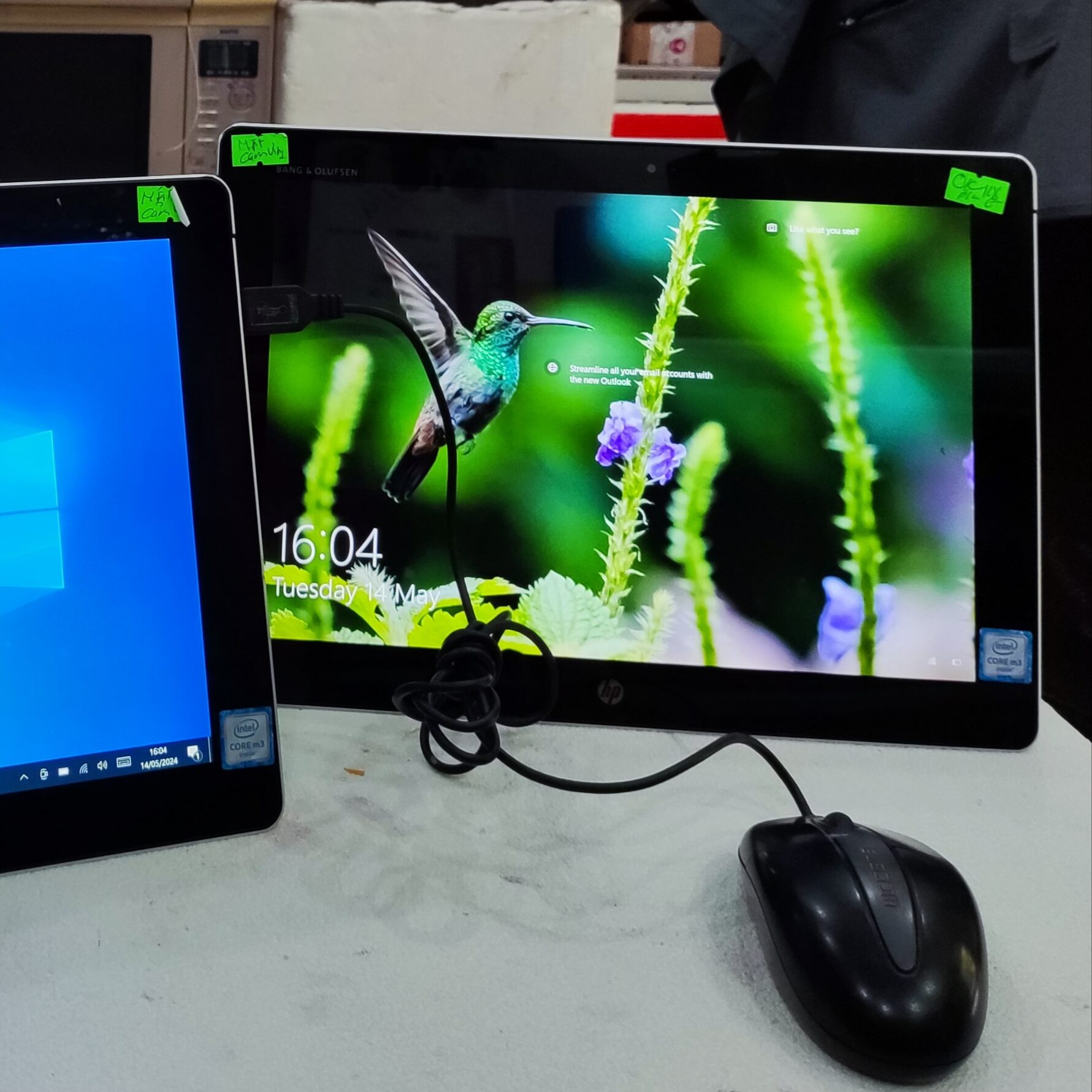 máy tính bảng hp elite x2 1012 g1 chip core M3.ram 4g.ssd 128