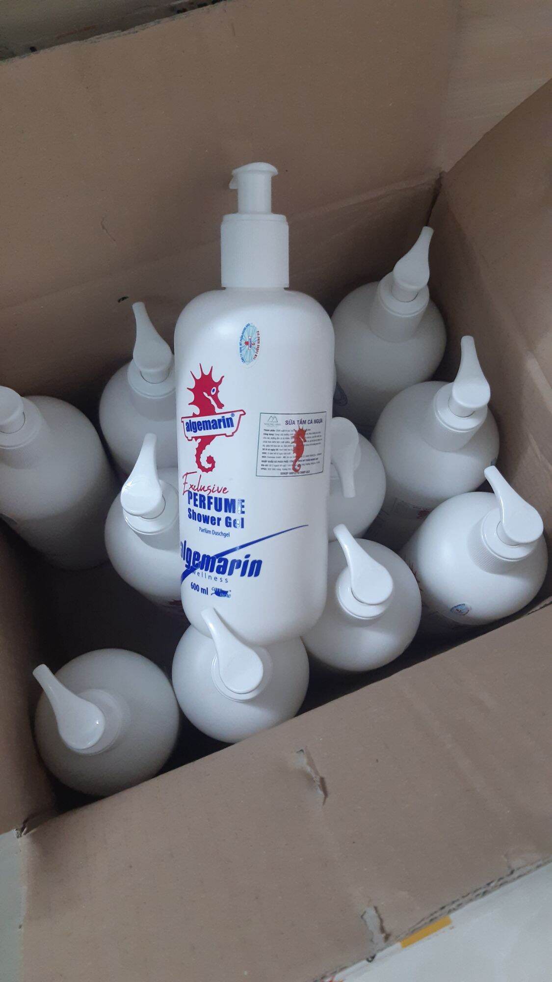 Sữa tắm cá ngựa Algemarin Perfume Shower Gel 600ml