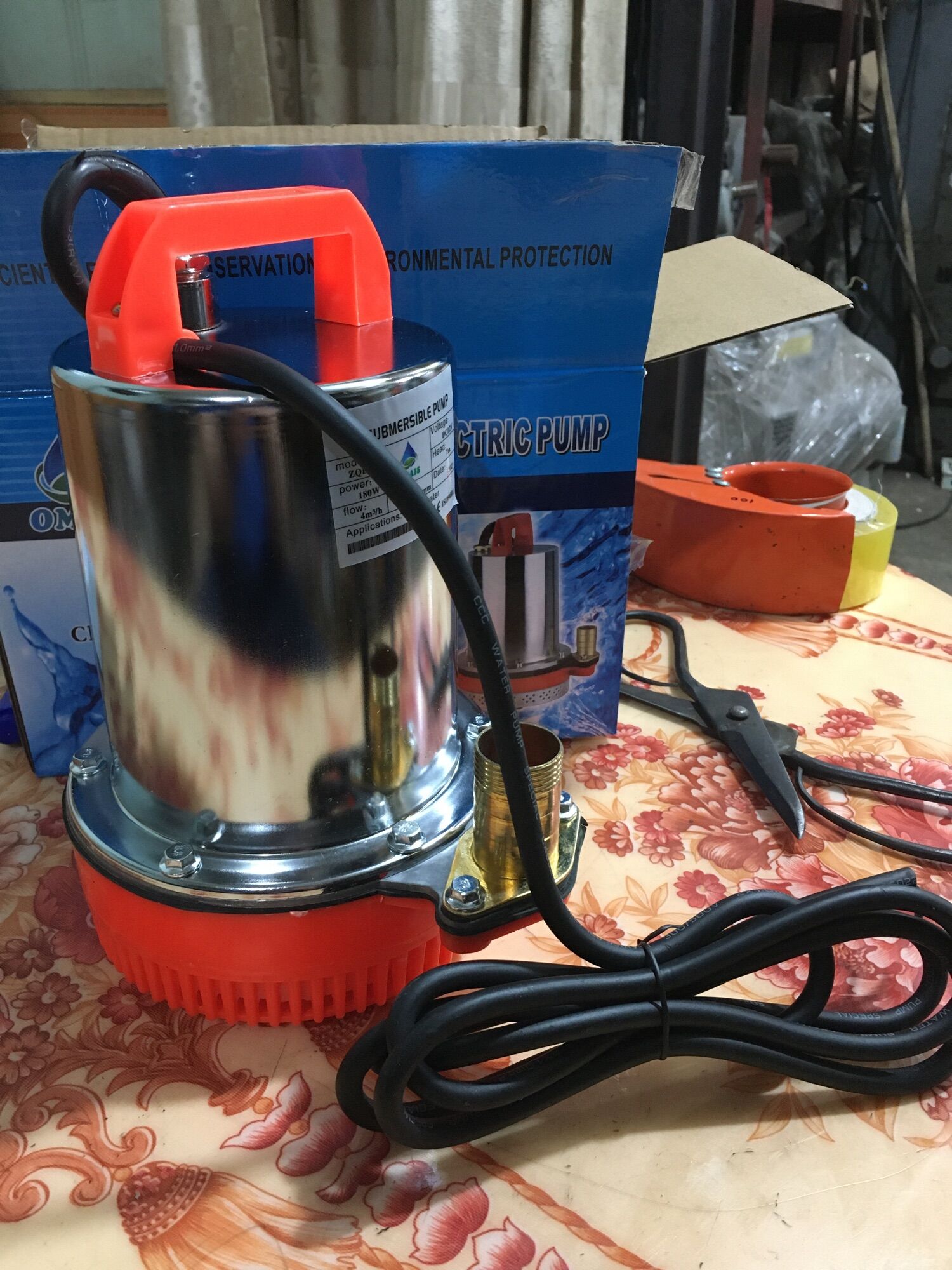 Máy bơm chìm 12v dc 180w hàng loại 1
