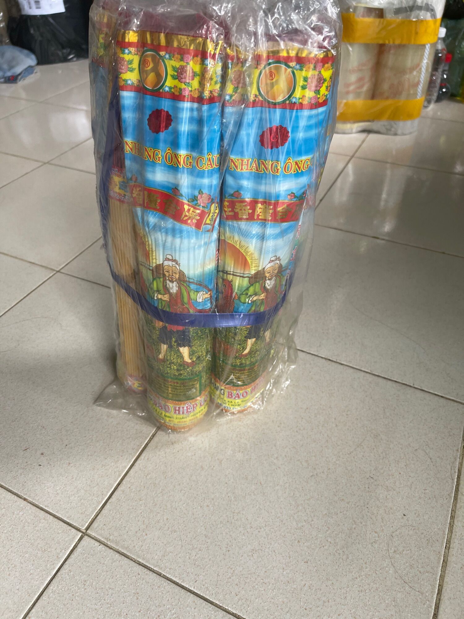 Nhang ông câu bó lớn 40 cm khoảng 400 cây thơm trầm