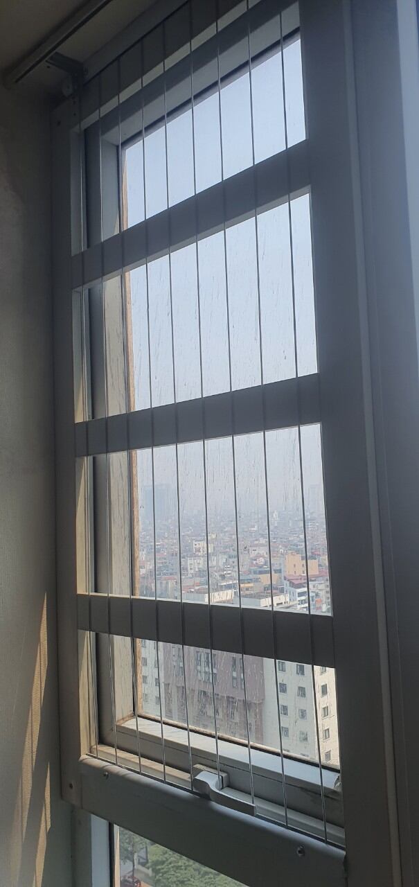 Thanh lưới an toàn ban công cửa sổ ( màu trắng)