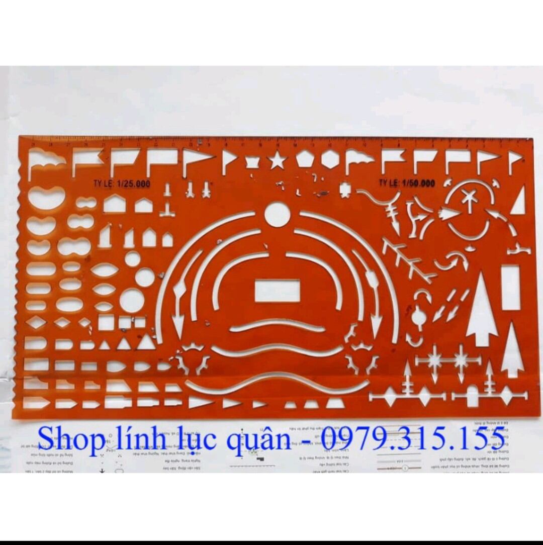 Thước vẽ chỉ huy tham mưu