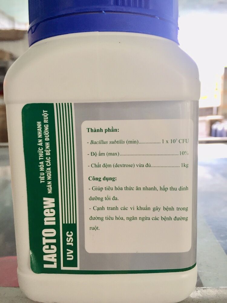 Phân trắng trên tôm ( men tiêu hoá Lacto new - lon 500gr)