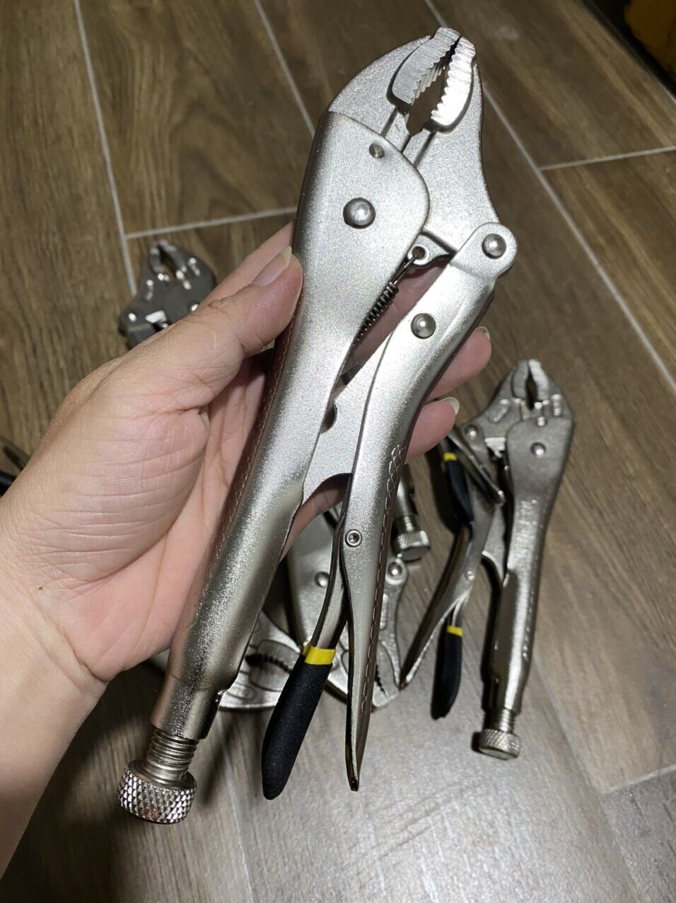 Kìm bấm chết Tajima