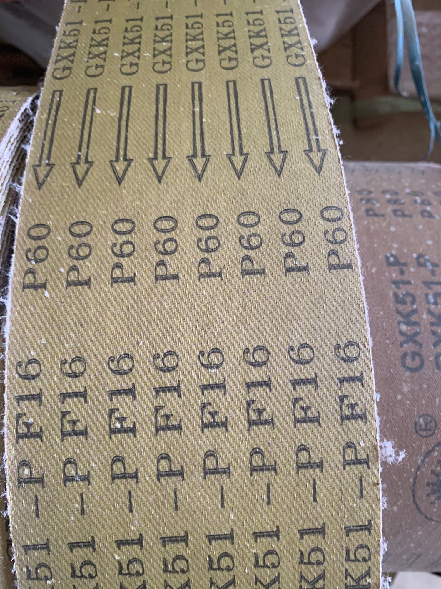 Giấy giáp, giấy chà nhám bán theo mét