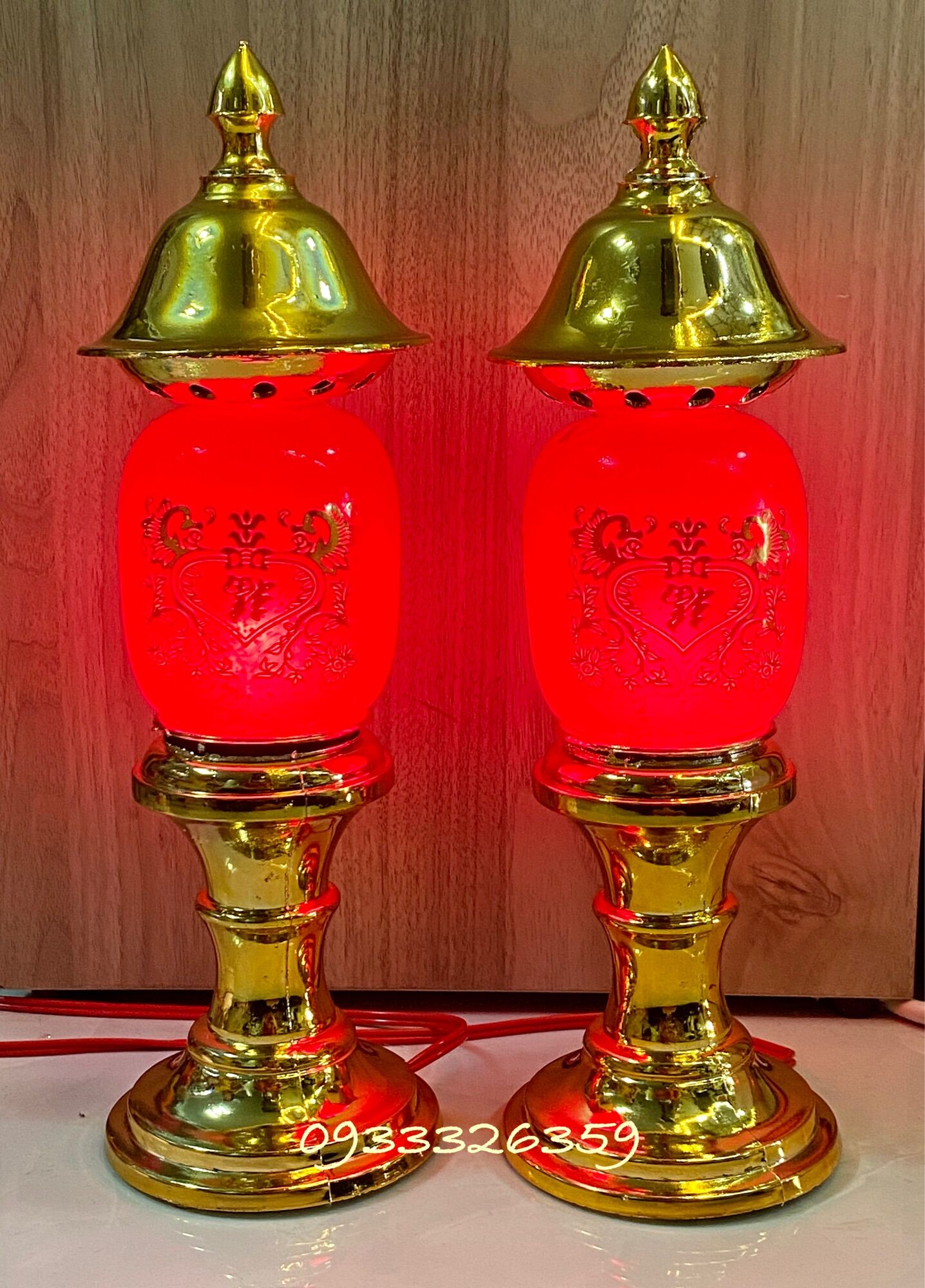Cặp đèn thờ phú quý thuỷ tinh kèm bóng KL058