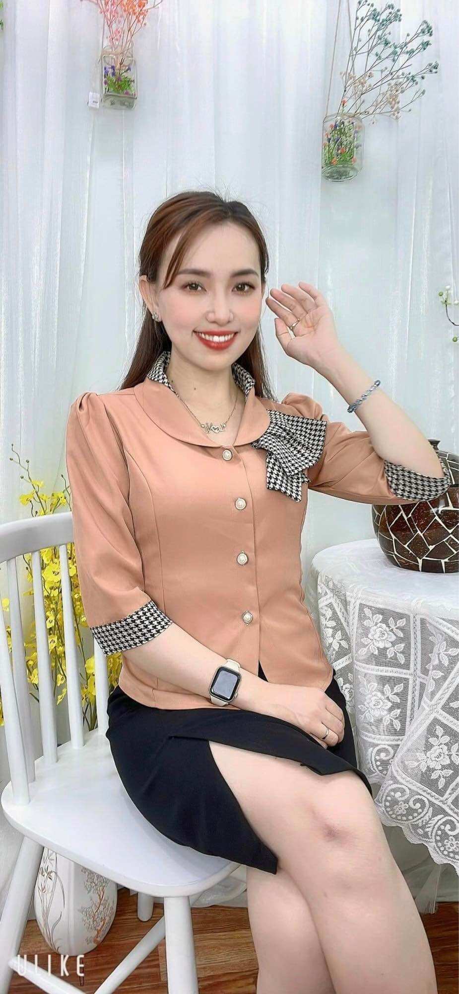 Áo cổ lá sen 126