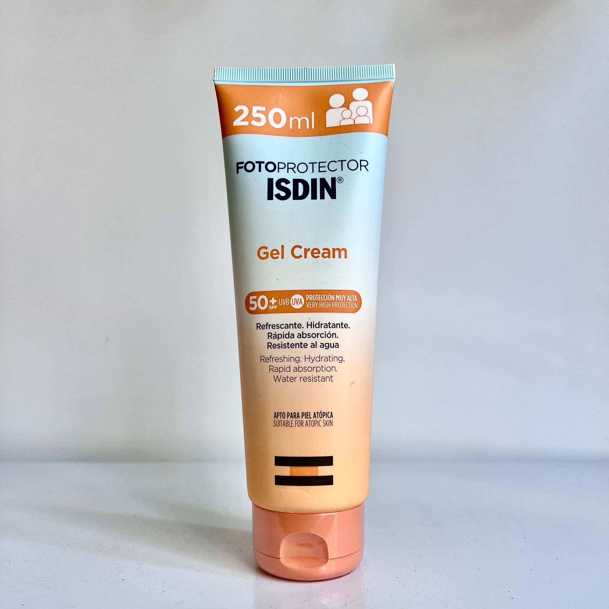 Kem chống nắng body isdin gel cream 250ml