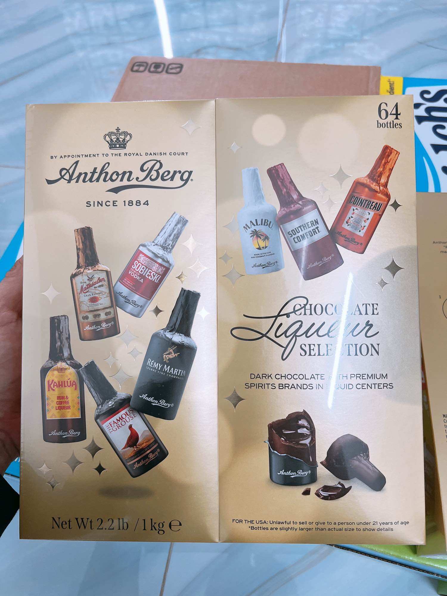 Socola Anthon Berg Since 1884 64 chai Mỹ.