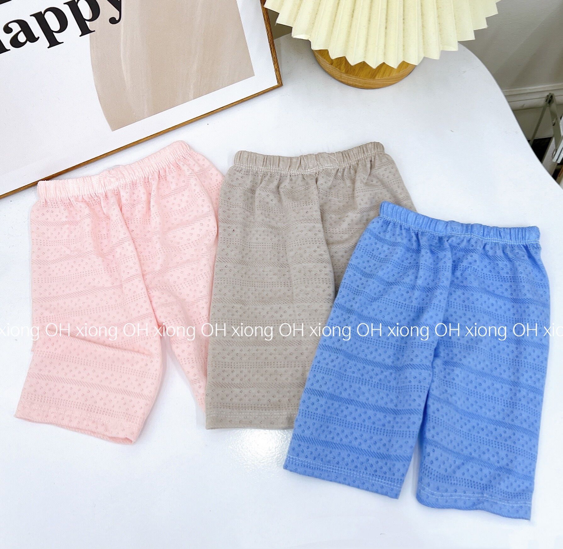 Quần legging lửng thông hơi bé gái