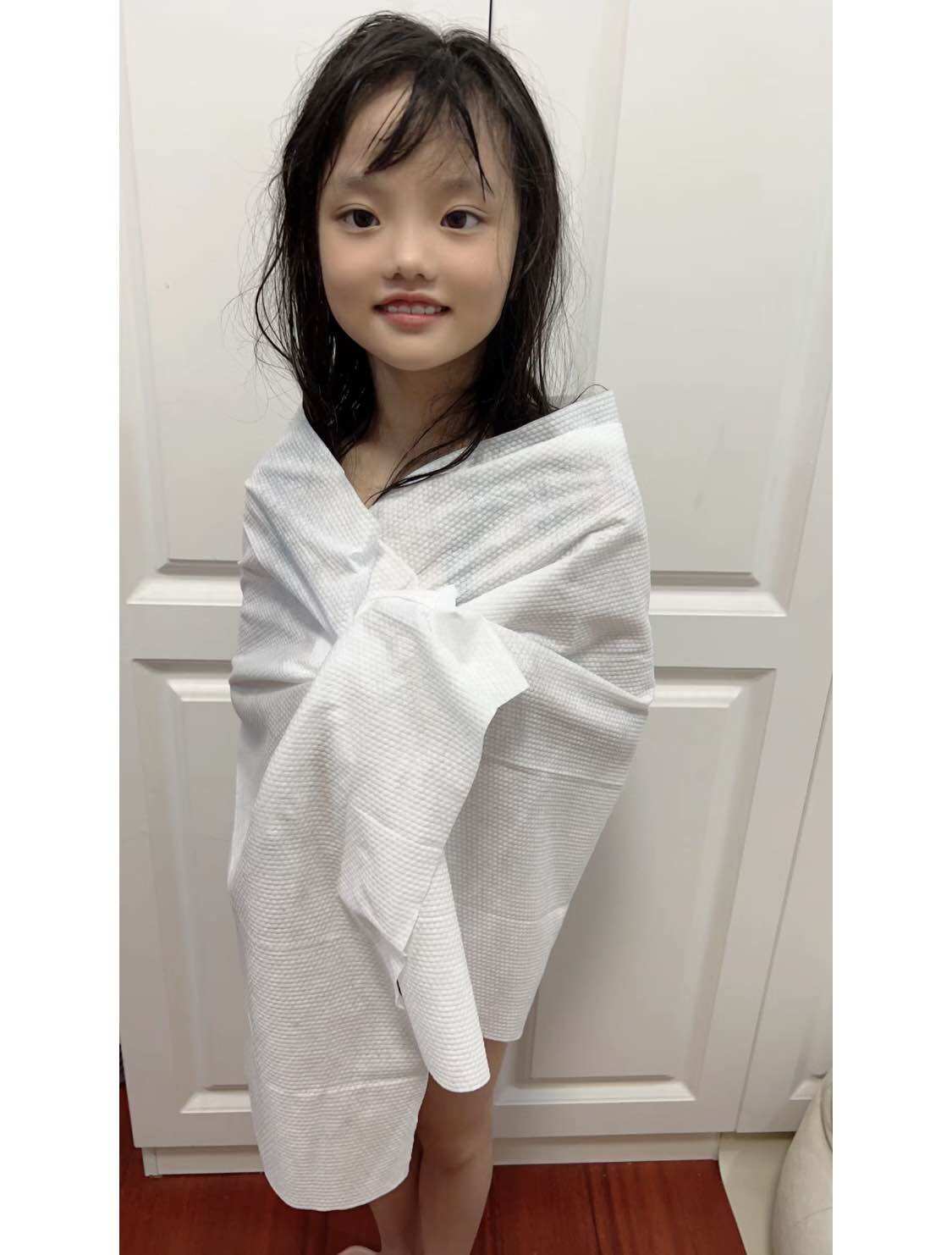 [SẴN] KHĂN TẮM DÙNG 1 LẦN BATH TOWEL 65x130cm